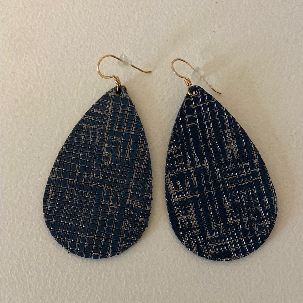 Nickel & Suede Navy Trellis Teardrop Earrings Size M